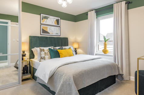 Kingsley Main bedroom