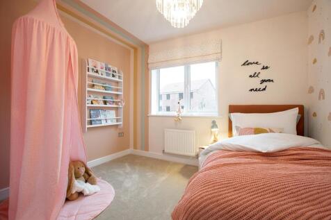 Double room or sizeable single for younger children