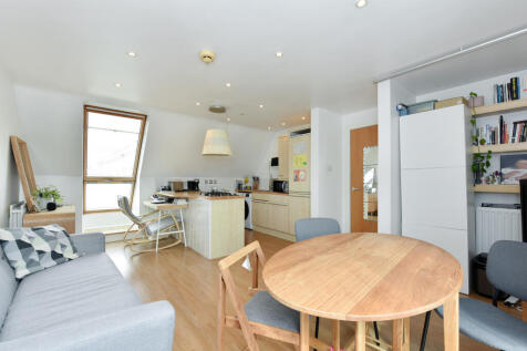 Flat 6, Devonshire House (10).JPG