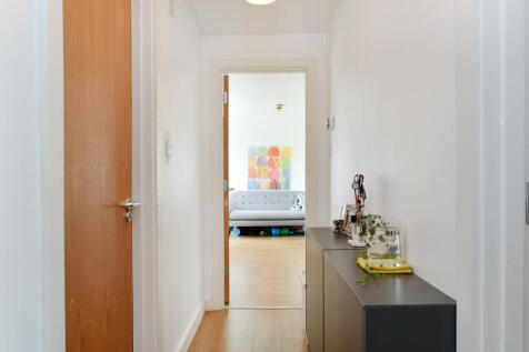 Flat 6, Devonshire House (19).JPG