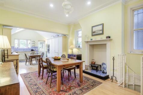 8633130-interior21.jpg