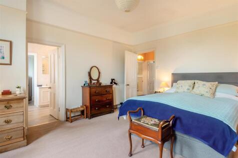 8633130-interior31.jpg