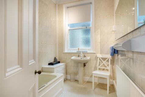 8633130-interior39.jpg