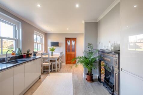 8633322-interior26.jpg
