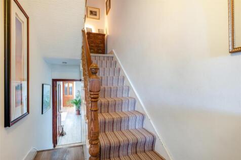 8633322-interior31.jpg