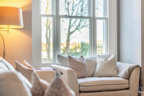 8633322-interior36.jpg