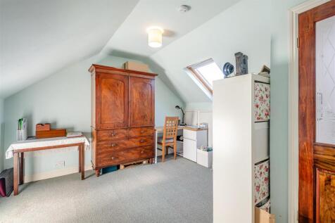 8633322-interior03.jpg