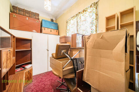 92b05498-3e7c-46b...