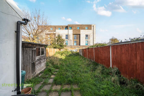 a848637c-edde-456...