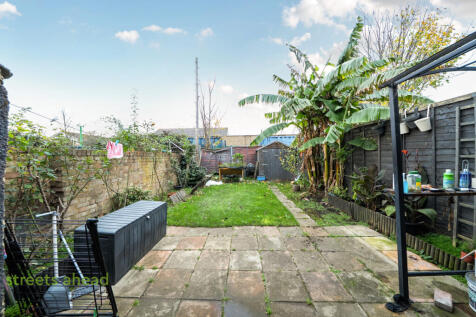 1489e147-8e9b-43e...