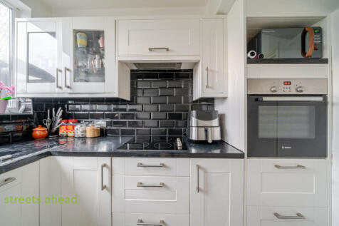 783ab385-58ef-446...