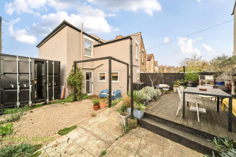 12087205-e76d-4ff...