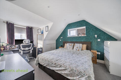 b3d64c9d-2977-4d8...