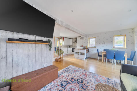 0c6f2d3c-56df-4b8...