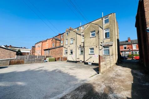 Rear car park