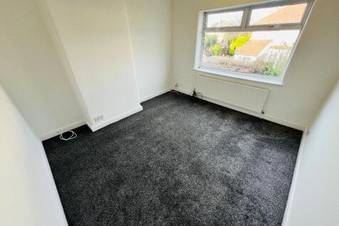 Bed 2 Rear 