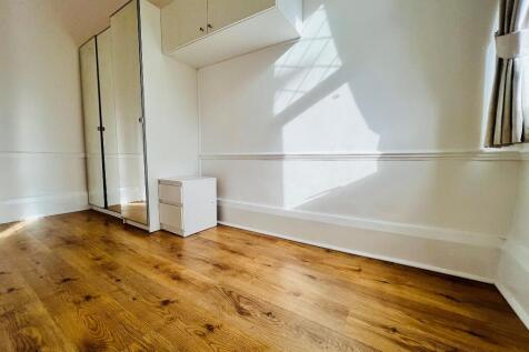 Single bedroom