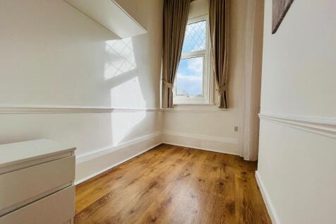 Single bedroom