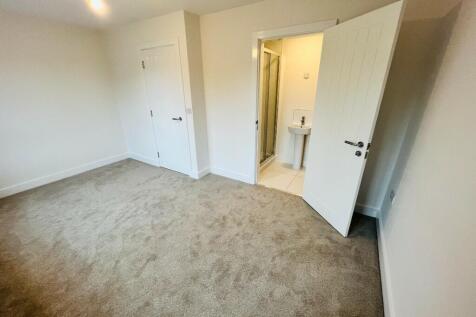 Bed 3 Rear 