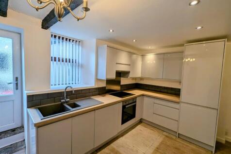 kitchen 3.jpg