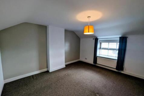 master bedroom 2.jpg