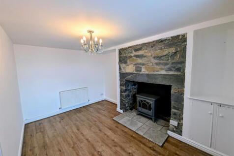 sitting room 2.jpg