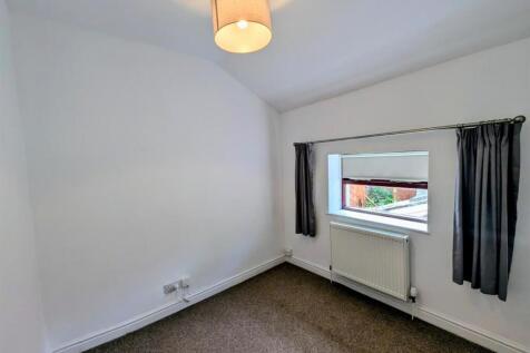 2nd bedroom.jpg