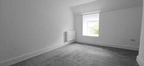 Bed 1 a.jpg