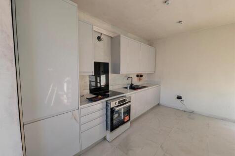 WhatsApp Image 2025-10-17 at 14.10.19_1d9f5798.jpg