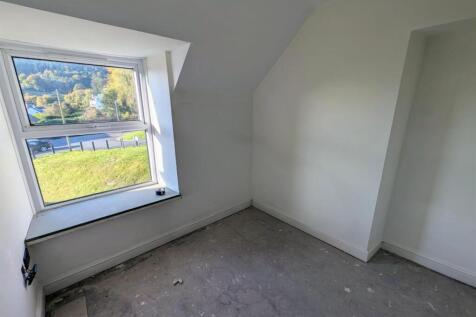 WhatsApp Image 2025-10-17 at 14.20.41_def478c1.jpg