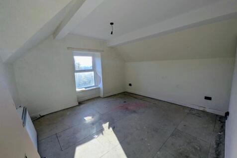 WhatsApp Image 2025-10-17 at 14.23.26_e4adf2b8.jpg