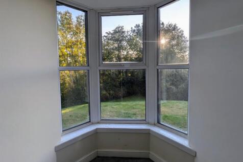 WhatsApp Image 2025-10-17 at 11.46.51_607d8ce7.jpg