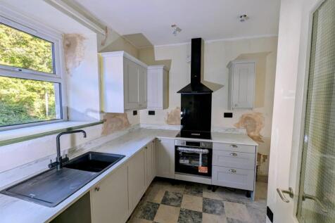 WhatsApp Image 2025-10-17 at 13.43.54_5ebfd7a3.jpg