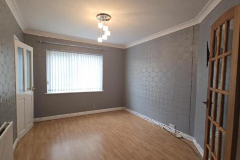 WhatsApp Image 2025-10-28 at 10.24.22_c18f39a5.jpg