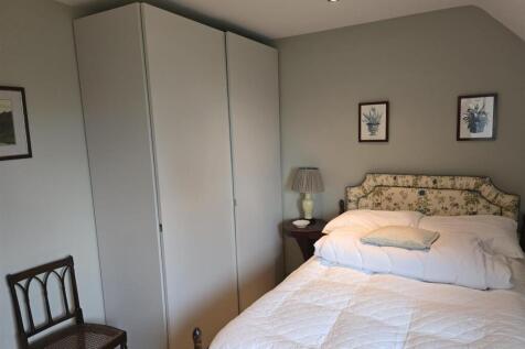 WhatsApp Image 2025-10-27 at 22.57.13_de26177b.jpg