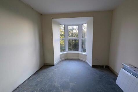 WhatsApp Image 2025-10-17 at 11.44.54_5062a688.jpg