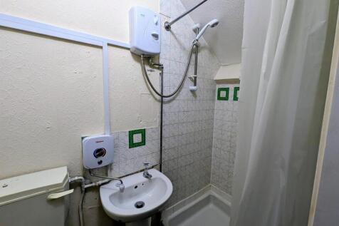 WhatsApp Image 2025-11-20 at 14.23.08_d2253486.jpg