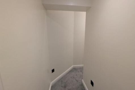 WhatsApp Image 2025-11-27 at 15.41.42_83bc8e06.jpg