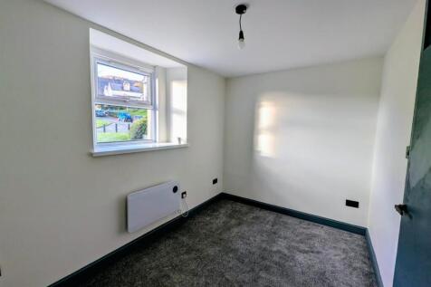 WhatsApp Image 2025-11-21 at 15.22.35_487172a0.jpg