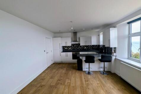 WhatsApp Image 2025-10-01 at 14.26.36_d2856a49.jpg