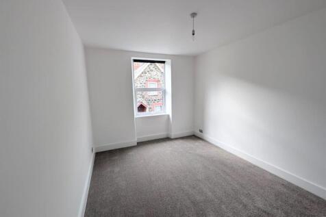 WhatsApp Image 2025-10-01 at 14.28.19_abf12786.jpg