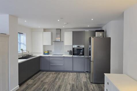 WhatsApp Image 2025-12-11 at 15.21.13_1c7bf81c.jpg