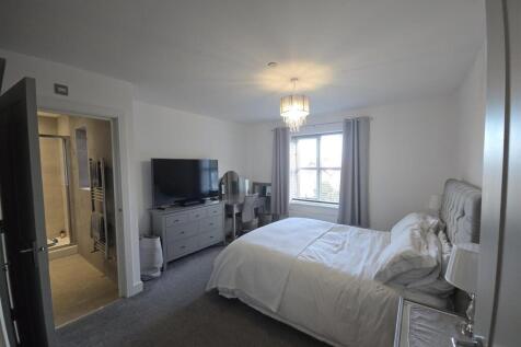 WhatsApp Image 2025-12-11 at 15.21.14_113050b5.jpg