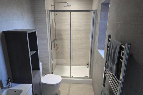 WhatsApp Image 2025-12-11 at 15.21.14_a3be0193.jpg