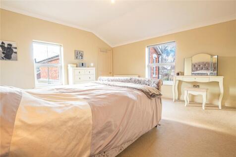 Bedroom 1 - 1