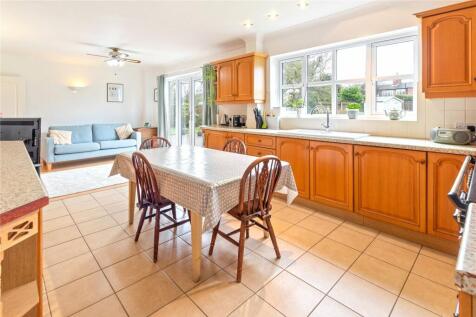 Kitchen - 4