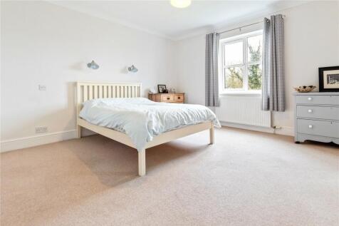 Bedroom 1 - 1