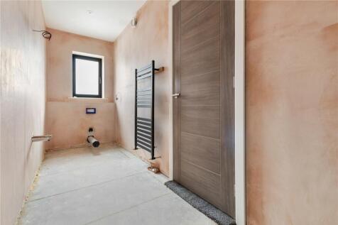 Potential Ensuite