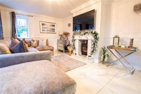Sitting Room - 1