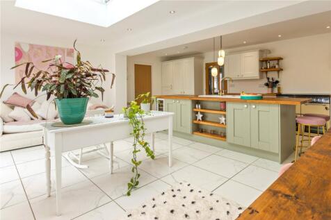 Living Kitchen